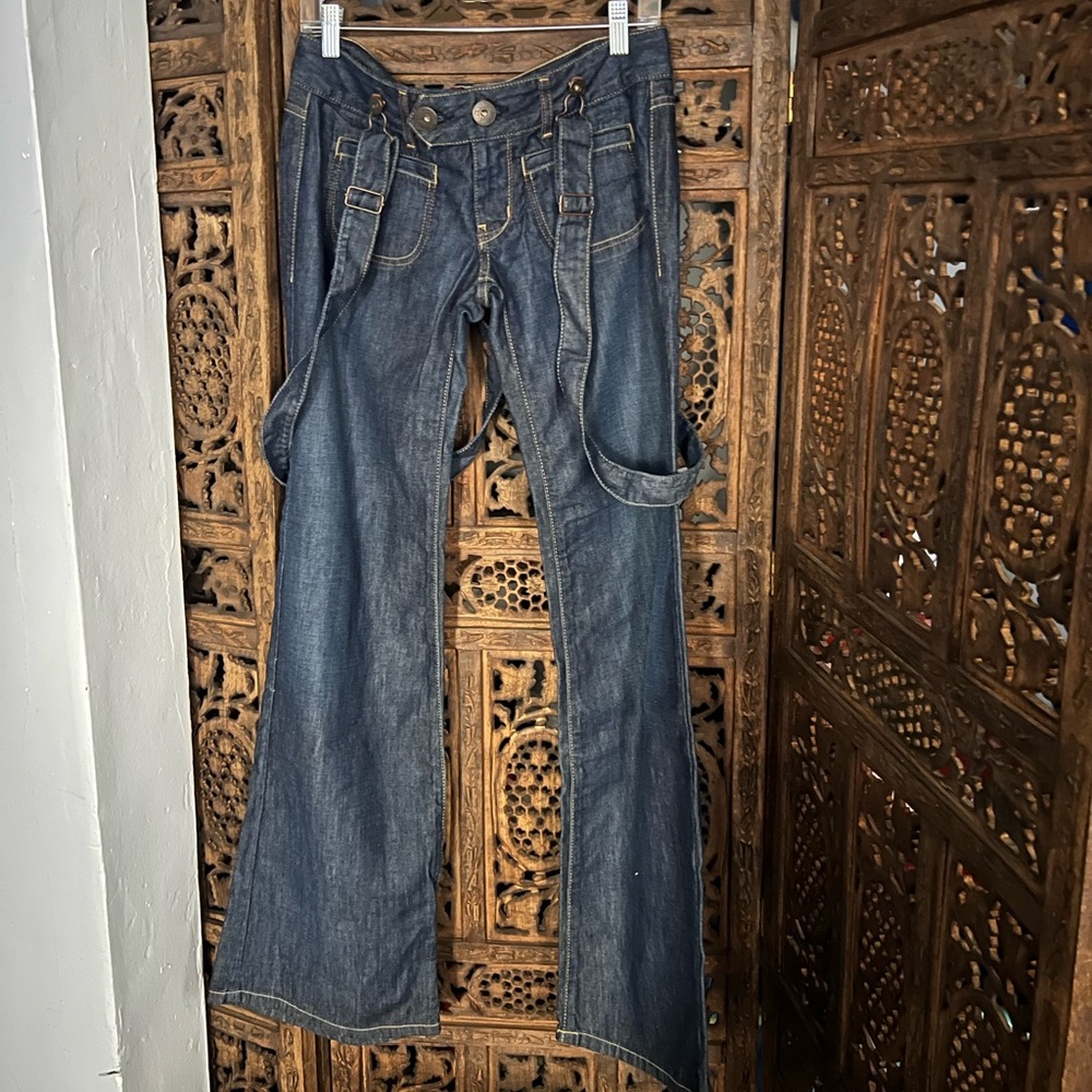 Guess Jeans - Picture 4 of 4